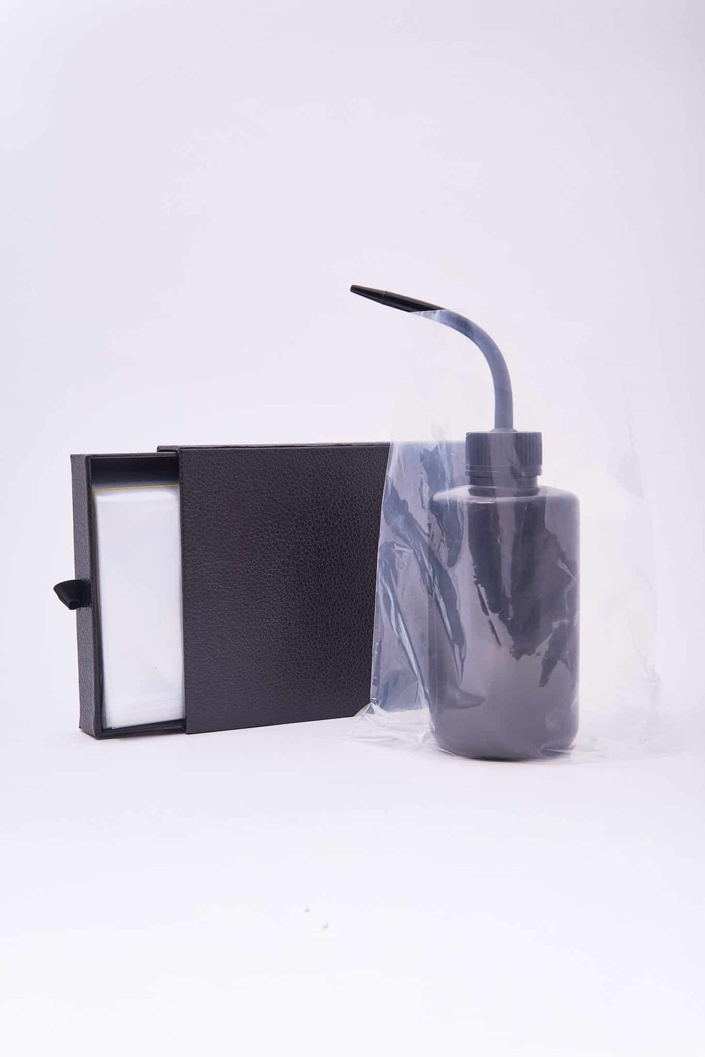 Protector Desechable Dispensador Liquidos | Insumos Micropigmentación Colombia | MKPMU