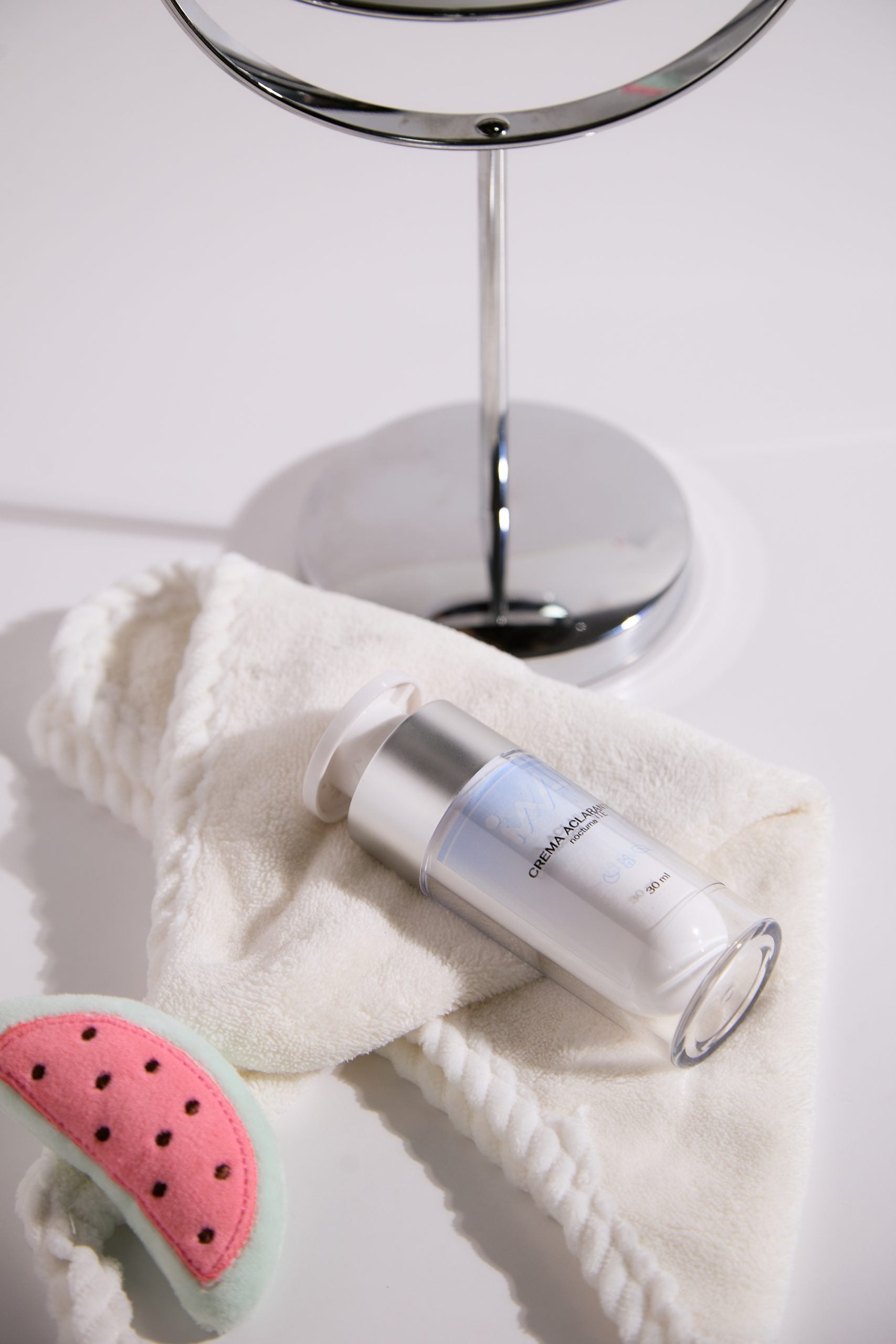 Crema Aclarante Nocturna - MKPMU
