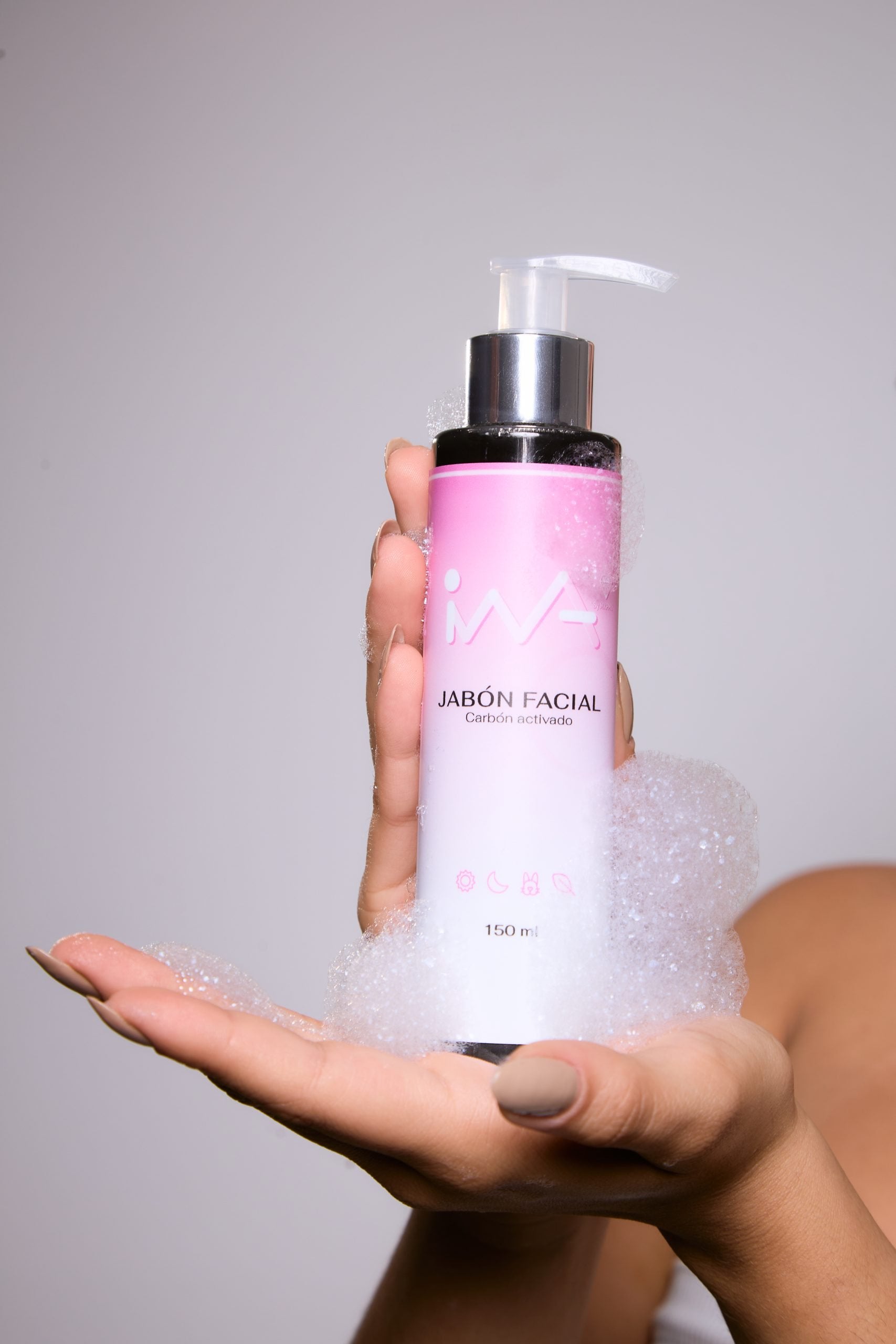 Jabón Facial Carbon Activado - MKPMU